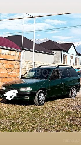 Opel Astra 1996, 120,000 km - 1.6 l - Zaqatala