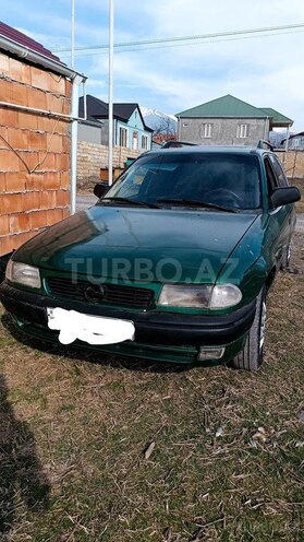 Opel Astra 1996, 120,000 km - 1.6 l - Zaqatala