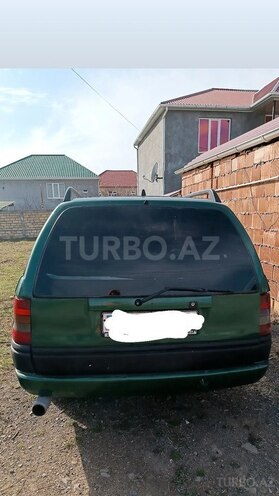 Opel Astra 1996, 120,000 km - 1.6 l - Zaqatala