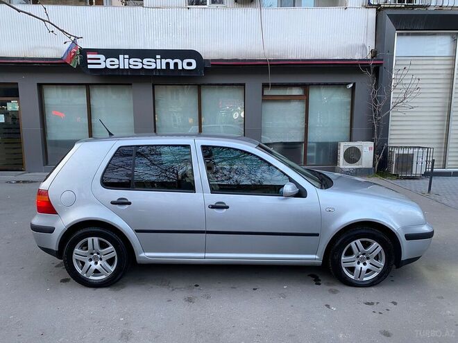 Volkswagen Golf 2001, 275,000 km - 1.6 l - Bakı