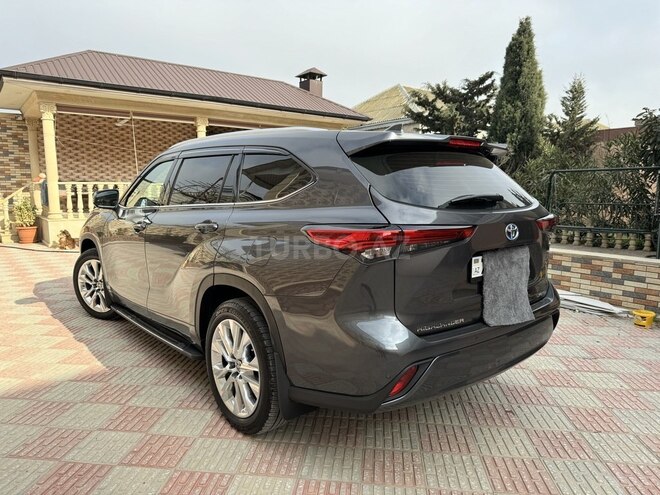 Toyota Highlander 2022, 26,300 km - 2.5 l - Bakı