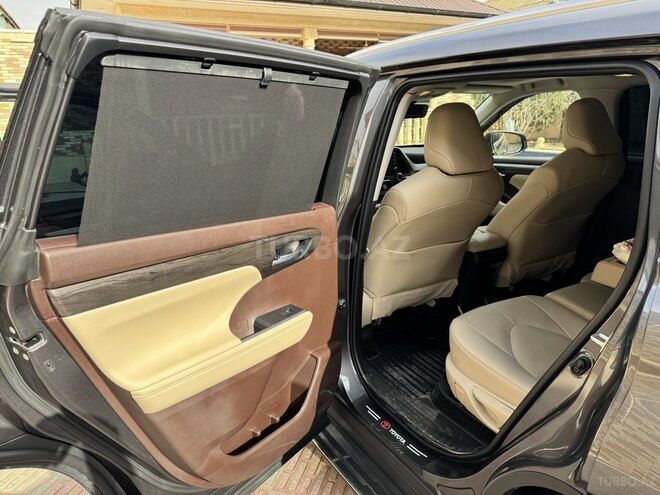Toyota Highlander 2022, 26,300 km - 2.5 l - Bakı