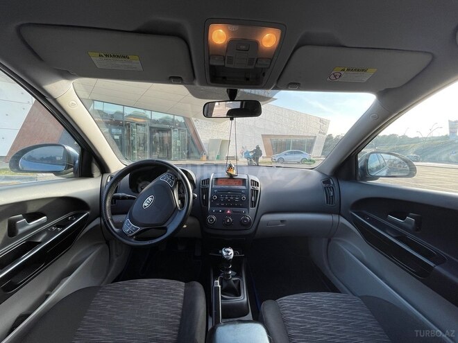Kia Ceed 2007, 283,000 km - 1.6 l - Bakı