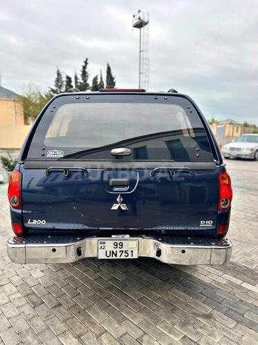 Mitsubishi L200 2012, 279,000 km - 2.5 л - Bakı