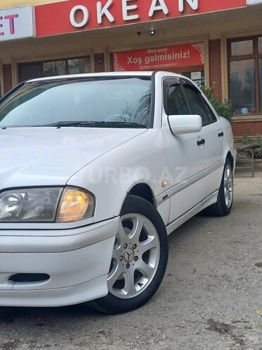 Mercedes C 220 2000, 342,000 km - 2.2 l - Sumqayıt