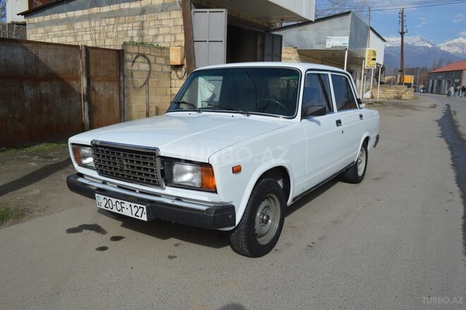 LADA (VAZ) 2107 2006, 85,000 km - 1.6 l - Balakən