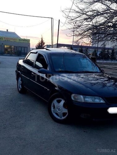 Opel Vectra 1997, 200,000 km - 2.5 л - Sumqayıt