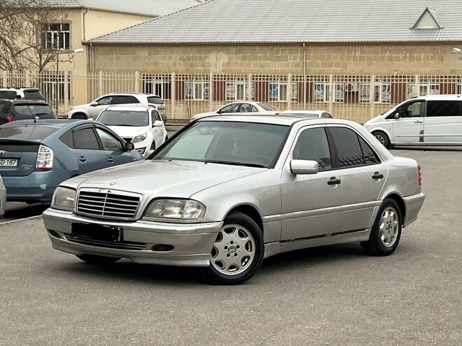 Mercedes C 180 1995, 400,000 km - 1.8 l - Bakı