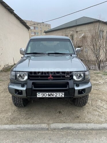Mitsubishi Pajero 1998, 300,000 km - 3.5 л - Bakı