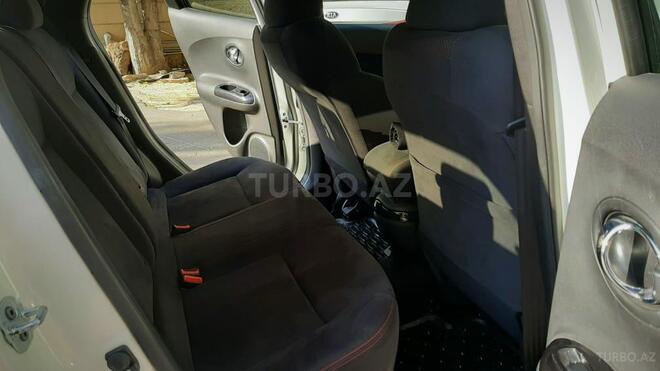 Nissan Juke 2015, 64,000 km - 1.6 l - Bakı