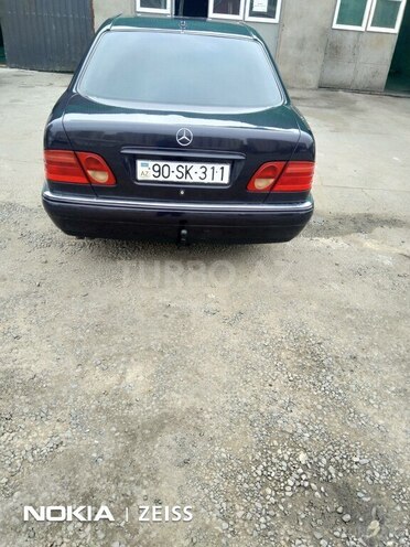 Mercedes E 300 1998, 298,000 km - 3.0 l - Bakı