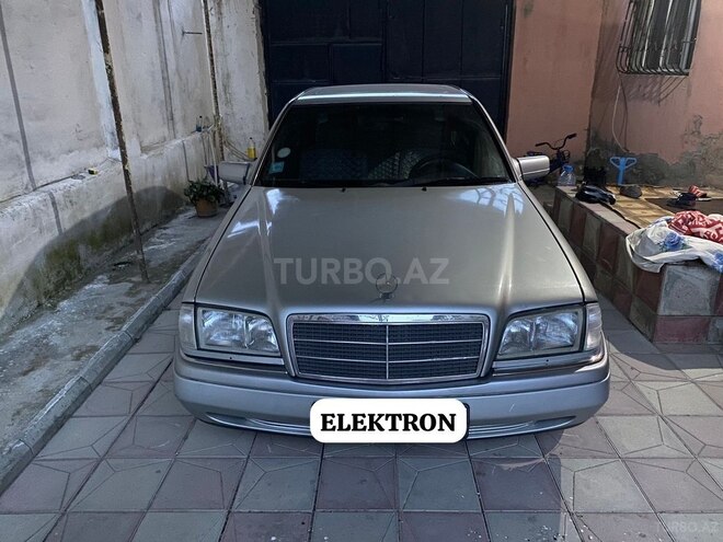 Mercedes C 200 1998, 311,147 km - 2.0 l - Bakı