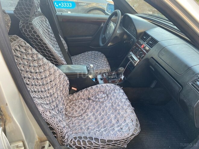 Mercedes C 200 1998, 311,147 km - 2.0 l - Bakı