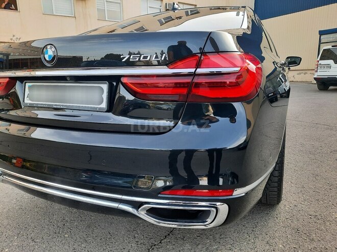 BMW 750 2017, 99,166 km - 4.4 l - Bakı