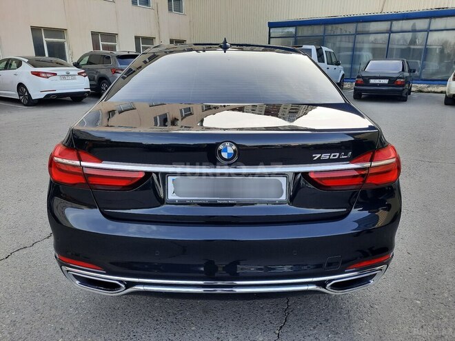 BMW 750 2017, 99,166 km - 4.4 l - Bakı