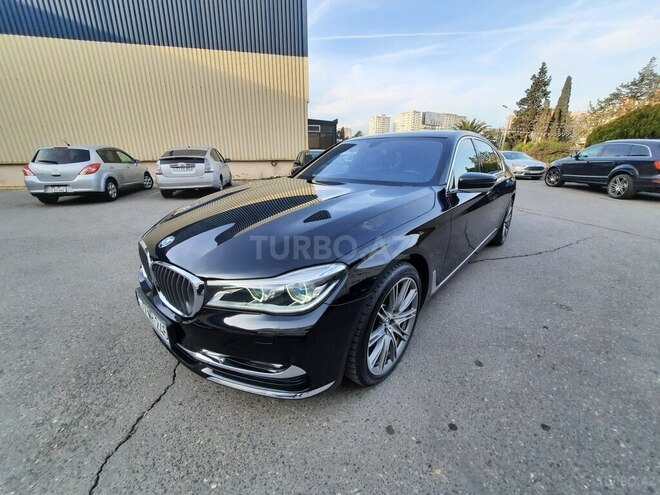 BMW 750 2017, 99,166 km - 4.4 l - Bakı