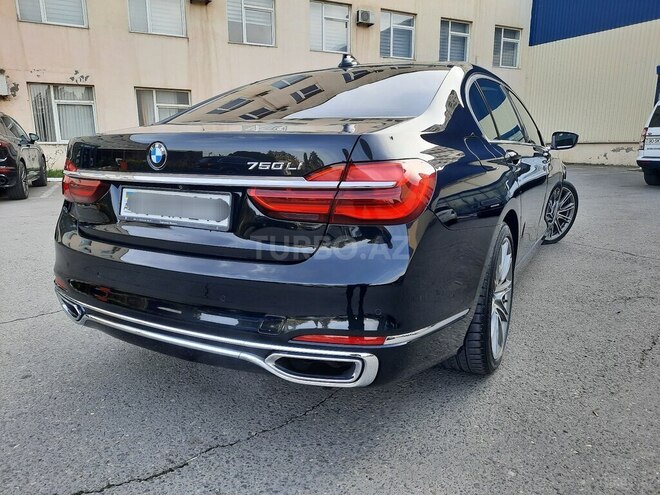 BMW 750 2017, 99,166 km - 4.4 l - Bakı