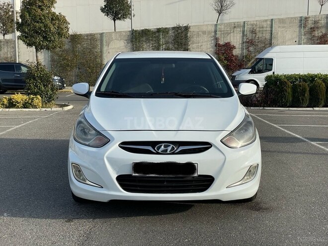 Hyundai Accent 2012, 240,858 km - 1.6 l - Bakı