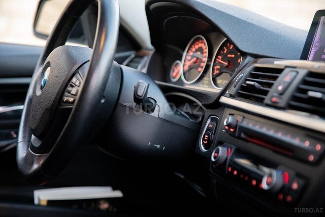 BMW 328 2013, 260,000 km - 2.0 l - Bakı