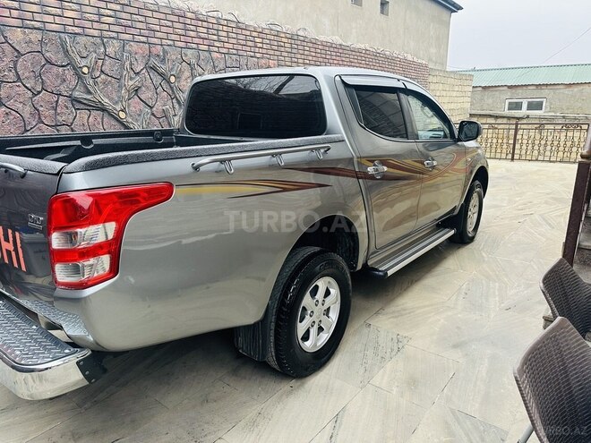 Mitsubishi L200 2016, 153,567 km - 2.5 l - Bakı