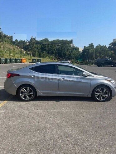 Hyundai Elantra 2014, 136,000 km - 1.6 l - Biləsuvar