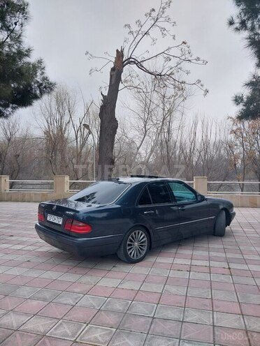Mercedes E 280 1998, 298,463 km - 2.8 l - Zərdab