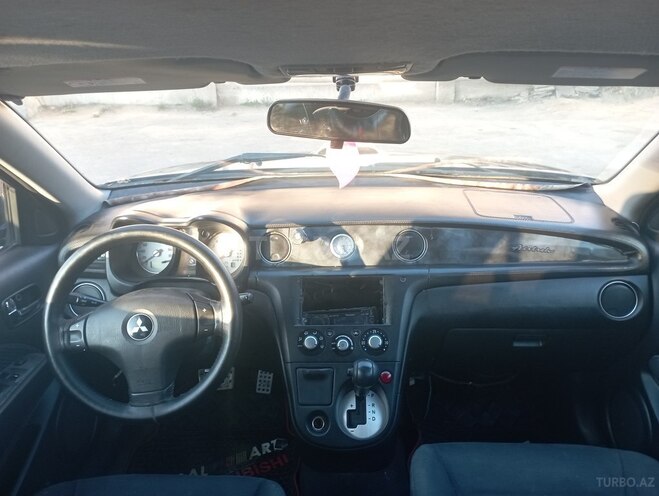 Mitsubishi Airtrek 2002, 345,700 km - 2.0 л - Bakı