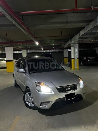 Kia Rio 2010, 214,000 km - 1.6 l - Bakı