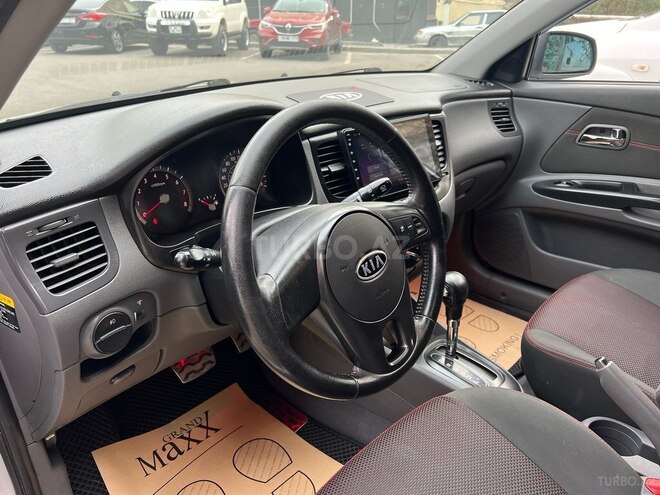 Kia Rio 2010, 214,000 km - 1.6 l - Bakı
