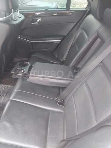 Mercedes E 220 2011, 334,000 km - 2.2 l - Bakı