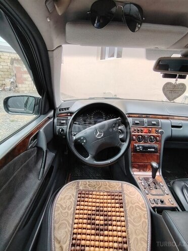 Mercedes E 240 1999, 478,900 km - 2.4 l - Sumqayıt