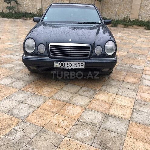 Mercedes E 240 1998, 323,000 km - 2.4 l - Beyləqan