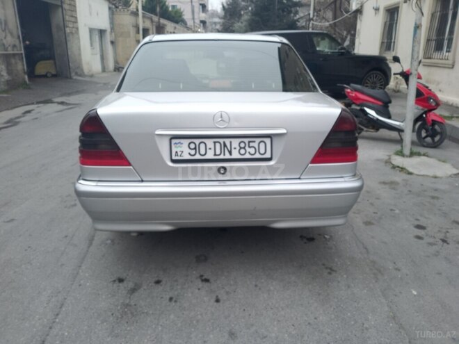 Mercedes C 250 1996, 456,328 km - 2.5 l - Bakı