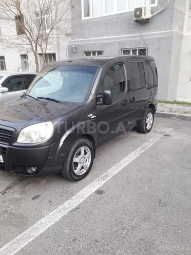 Fiat Doblo 2007, 287,000 km - 1.3 l - Bakı