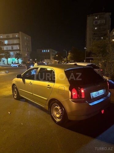 Toyota Corolla 2006, 206,000 km - 1.4 l - Bakı