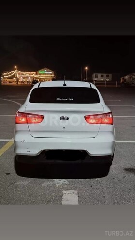 Kia Rio 2016, 170,000 km - 1.6 л - Bakı