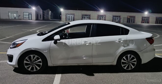 Kia Rio 2016, 170,000 km - 1.6 л - Bakı
