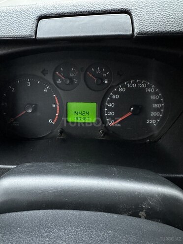 Ford Transit 2009, 180,000 km - 2.2 л - Bakı
