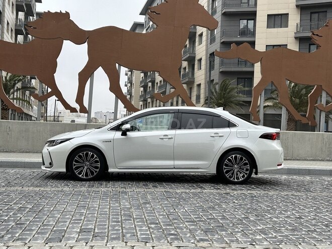 Toyota Corolla 2021, 26,300 km - 1.8 l - Bakı
