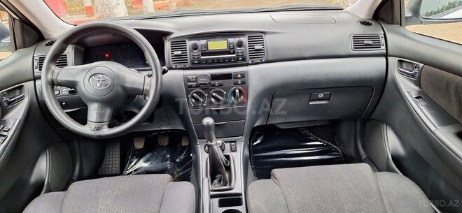 Toyota Corolla 2005, 211,215 km - 1.4 l - Bakı