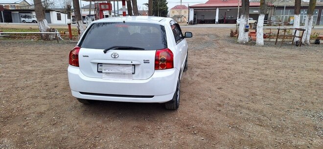 Toyota Corolla 2005, 211,215 km - 1.4 l - Bakı