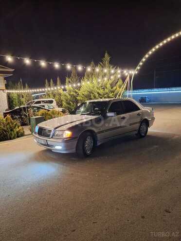 Mercedes C 200 2000, 198,000 km - 2.0 l - Sabirabad