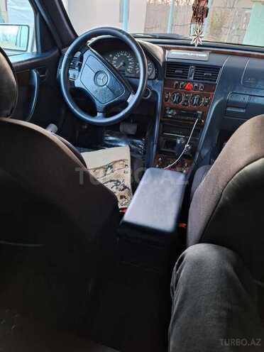Mercedes C 200 2000, 198,000 km - 2.0 l - Sabirabad