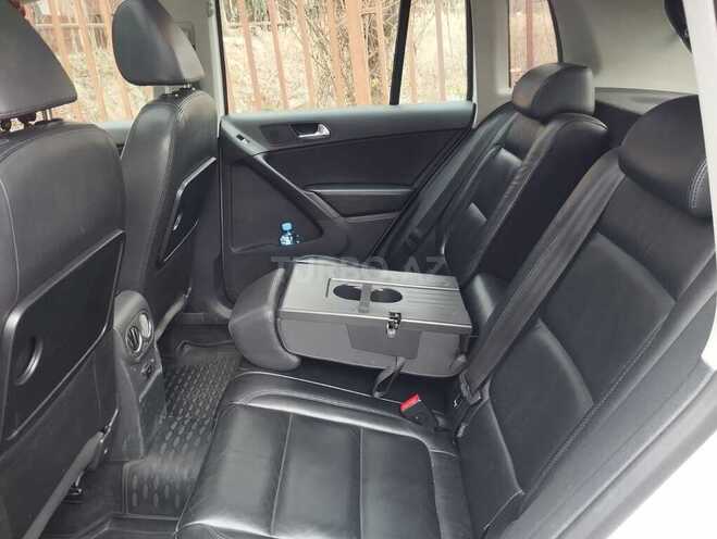 Volkswagen Tiguan 2010, 300,750 km - 2.0 л - Bakı