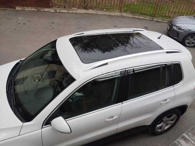 Volkswagen Tiguan 2010, 300,750 km - 2.0 л - Bakı