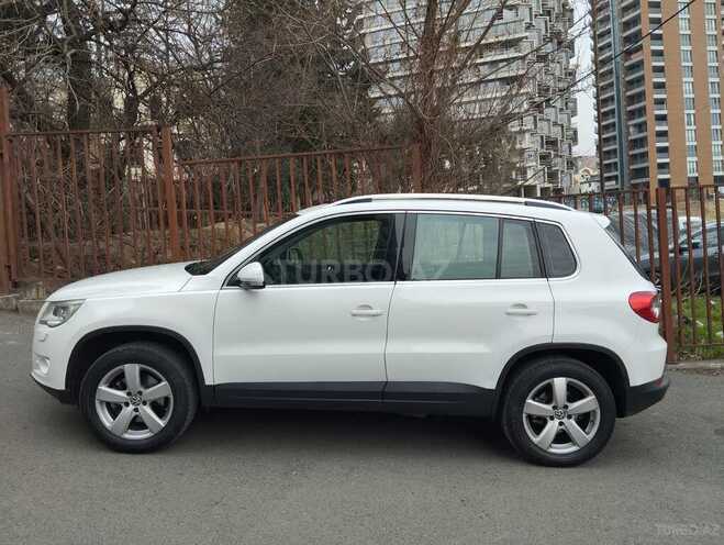 Volkswagen Tiguan 2010, 300,750 km - 2.0 л - Bakı