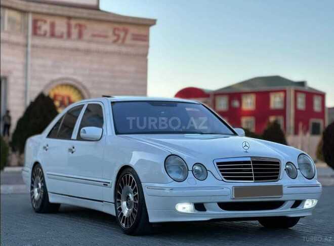 Mercedes E 220 2000, 315,000 km - 2.2 l - Bakı