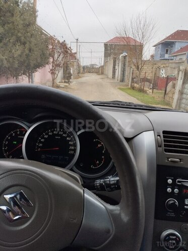 Suzuki Vitara 2009, 190,000 km - 2.4 l - Bakı
