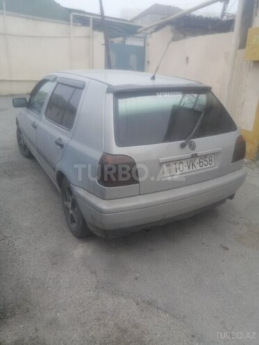 Volkswagen Golf 1998, 239,455 km - 2.0 l - Xırdalan