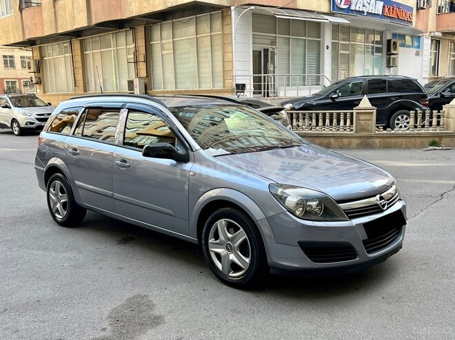 Opel Astra 2006, 196,000 km - 1.3 l - Bakı